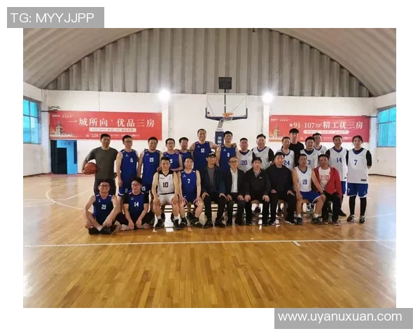 成都篮球队团队协作的力量与魅力探讨如何提升集体战斗力与默契配合 成都篮球队团队协作的力量与魅力探讨如何提升集体战斗力与默契配合