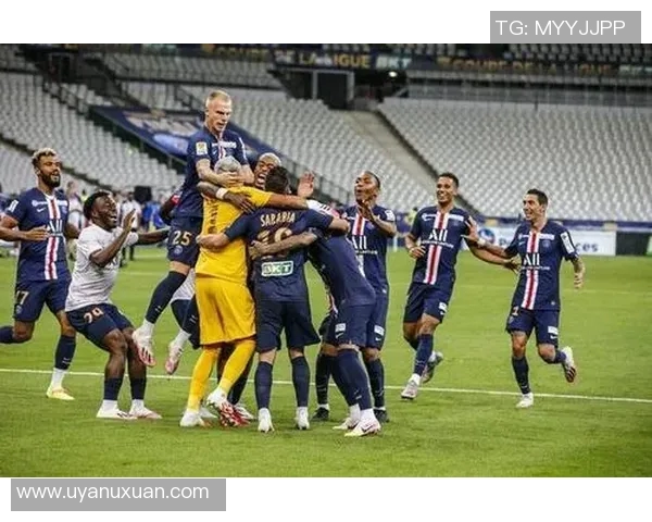 大满贯评析上海足球队近期状态与欧冠表现的深度分析 大满贯评析上海足球队近期状态与欧冠表现的深度分析