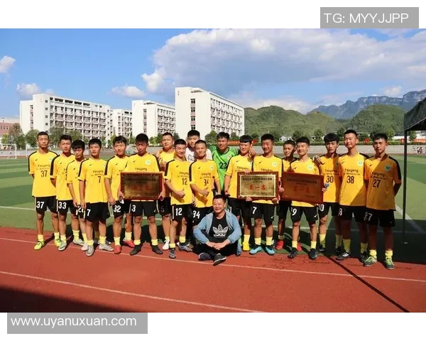 重庆篮球队转型之路与欧冠足球的精彩碰撞总决赛特别报道 重庆篮球队转型之路与欧冠足球的精彩碰撞总决赛特别报道